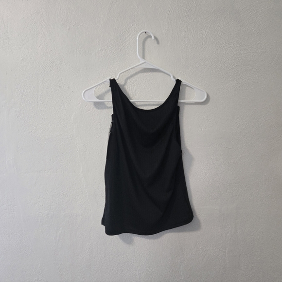 scacto Tops - Scacto Black Ribbed Bodycon Flattering Tank Top NEW